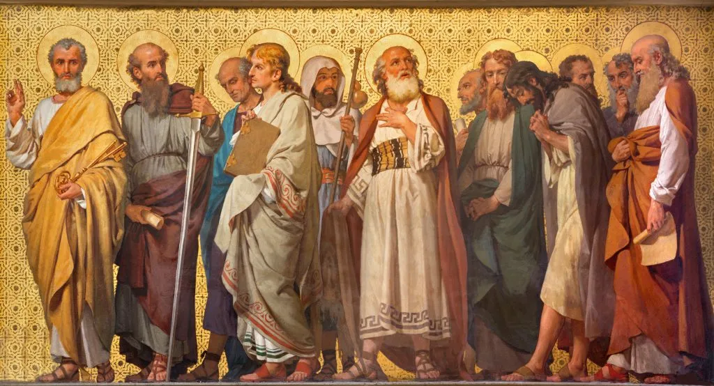 TURYN, WŁOCHY - 15 MARCA 2017 R: Symboliczny fresk Dwunastu Apostołów w kościele Chiesa di San Dalmazzo autorstwa Enrico Reffo (1914).